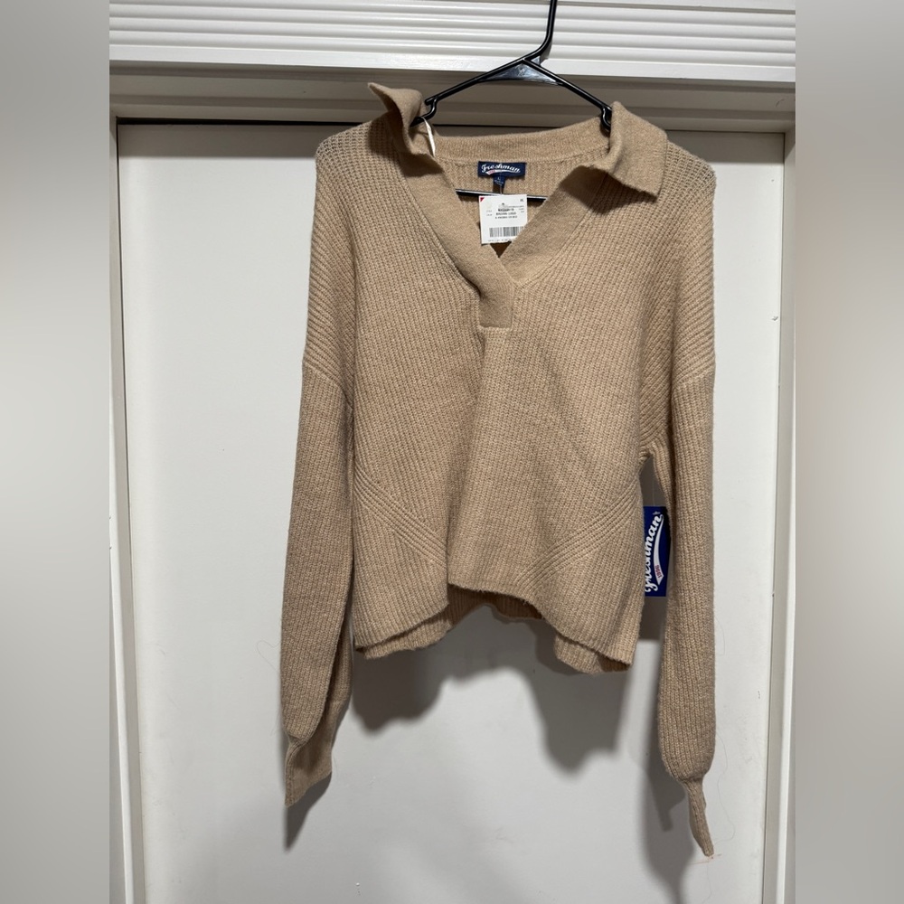 Freshman Beige V-Neck Sweater